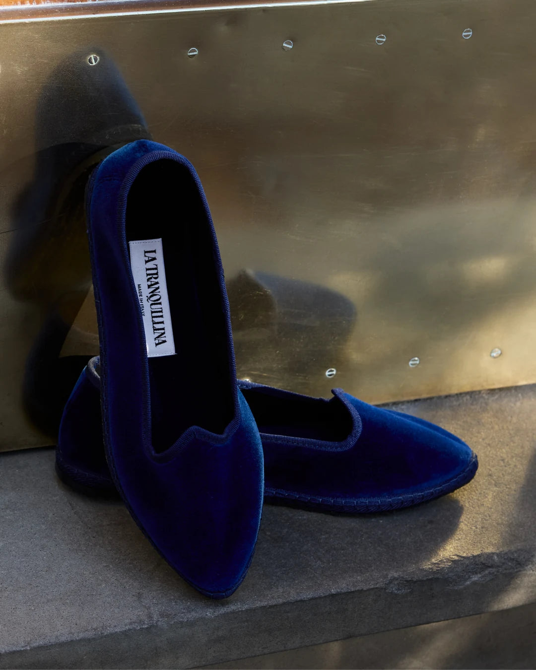 Blue LA TRANQUILLINA pointed toe friulane shoes in velvet
